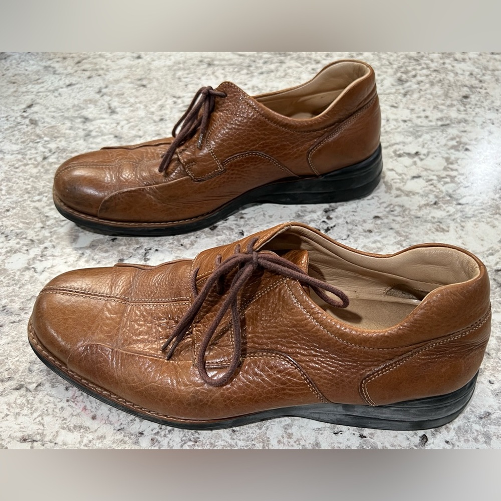 Mens Johnston and Murphy Lace Up Brown Shoes Size 10 - Picture 2 of 5